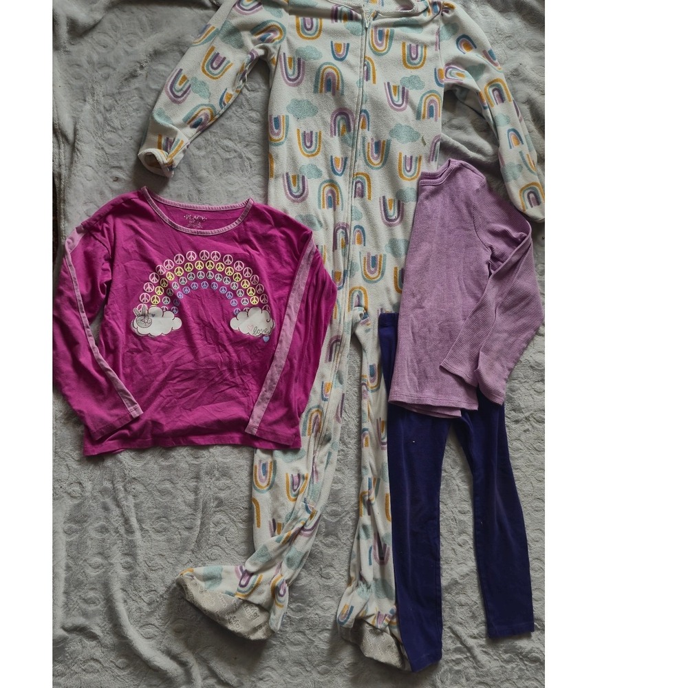 The Childrens Place Girls Size 7/8 Rainbow Pajama & Shirt Bundle 4pc Set